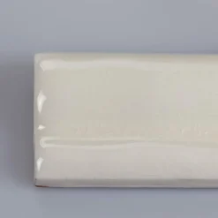Kakel Mayfair - Krackelerad antikvit bröstlist 5 x 15 cm blank, lätt vågigt