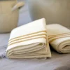 Kökshandduk 2-pack - Lin 50x70 cm, rand benvit/ockra