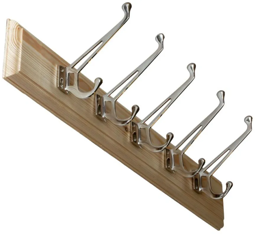 Kroklist 65 cm furu med klassisk klädkrok, nickel