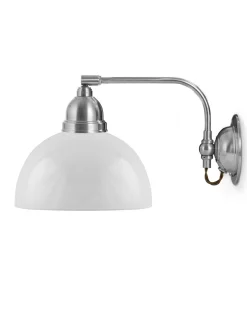 Vägglampa - Gripenberg nickel, opalvit halvsfär, brun