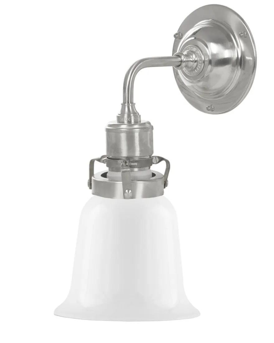 Vägglampa - Lillienstedt nickel, opalvit klocka