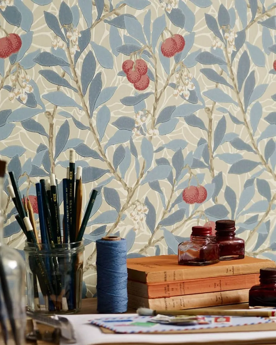 William Morris & Co. Tapet - Arbutus Olive/Pink