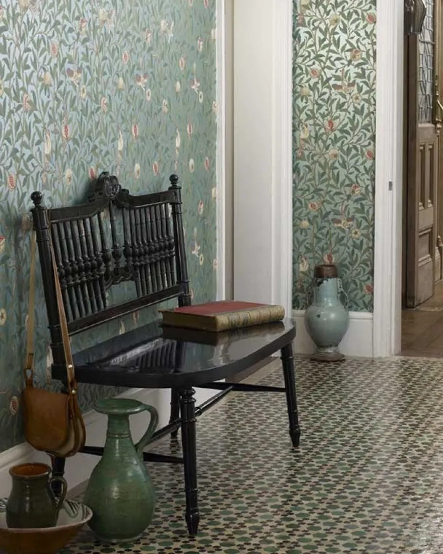 William Morris & Co. Tapet - Bird & Pomegranate Blue/Sage