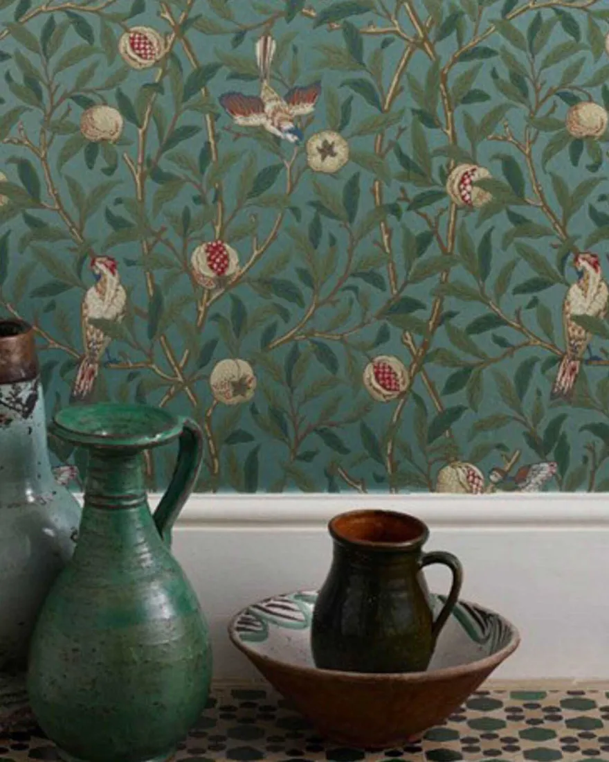 William Morris & Co. Tapet - Bird & Pomegranate Turquoise/Coral