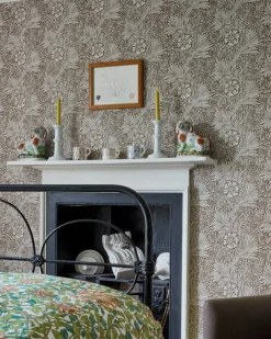 William Morris & Co. Tapet - Marigold Cowslip