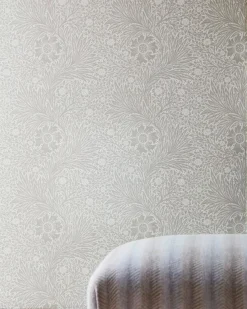 William Morris & Co. Tapet - Pure Marigold Soft Gilver